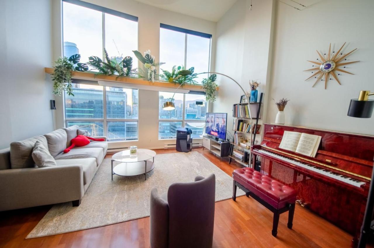 Loft In Downtown Vancouver With Free Parking Екстер'єр фото