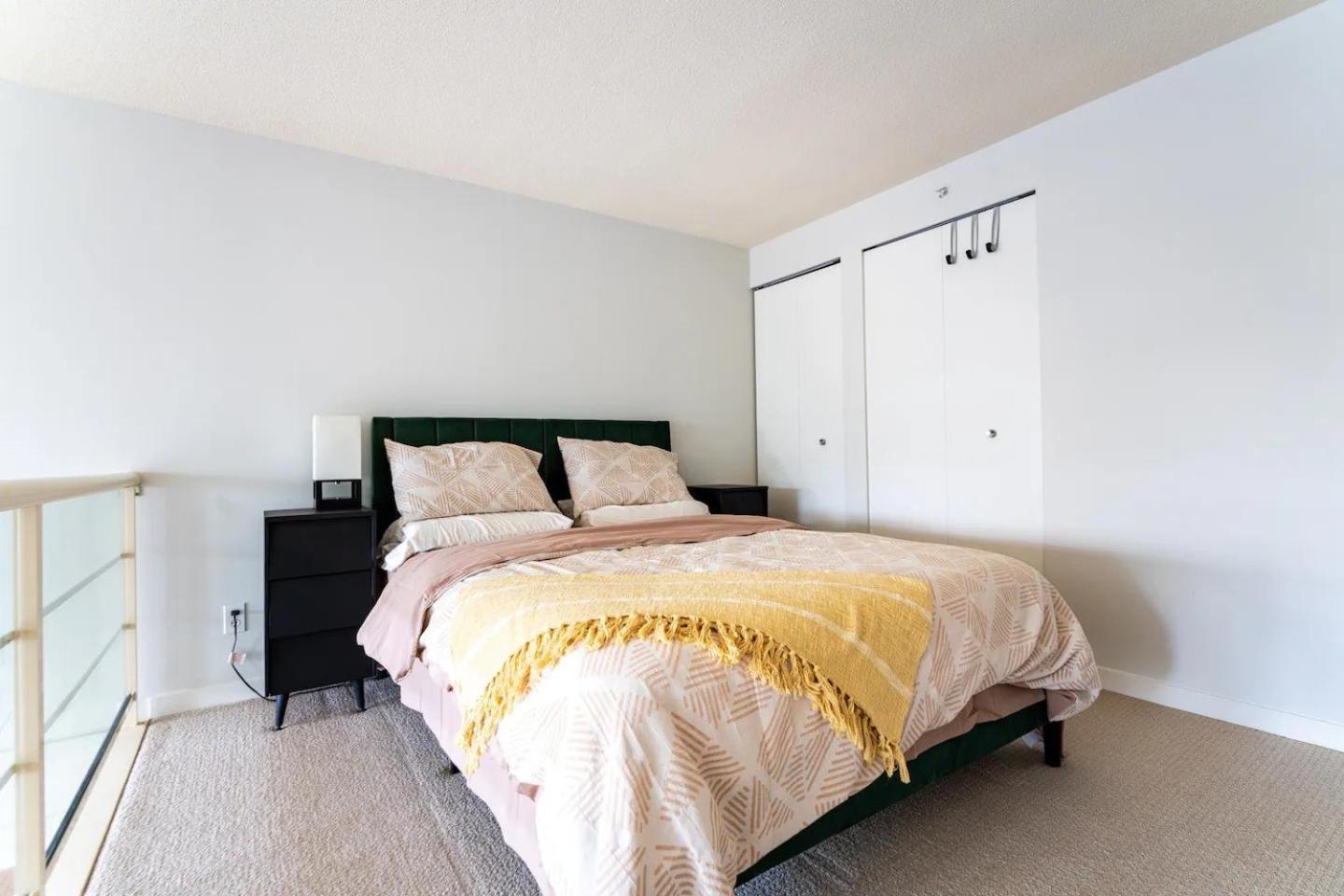 Loft In Downtown Vancouver With Free Parking Екстер'єр фото